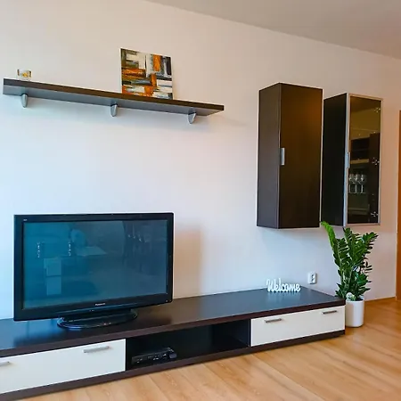 Modern Flat, Balcony, Garage ברטיסלאבה
