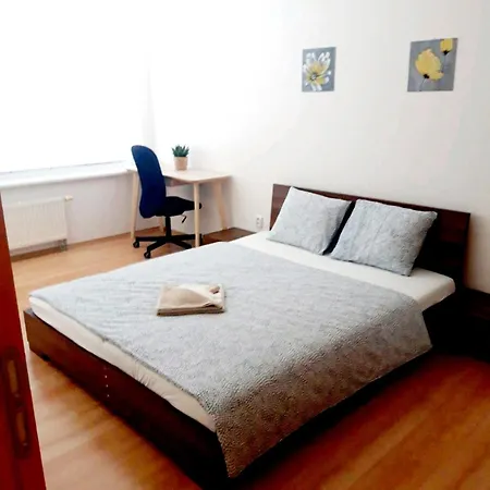 Appartement Modern Flat, Balcony, Garage *