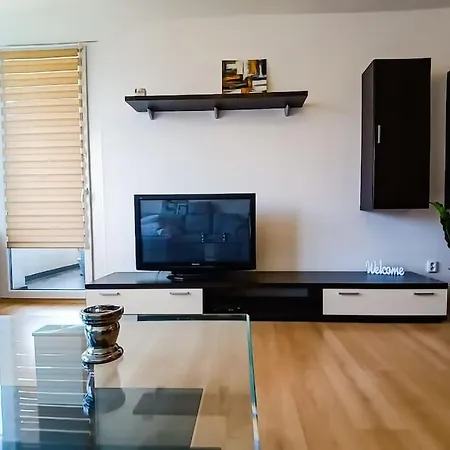 Modern Flat, Balcony, Garage דירה ברטיסלאבה