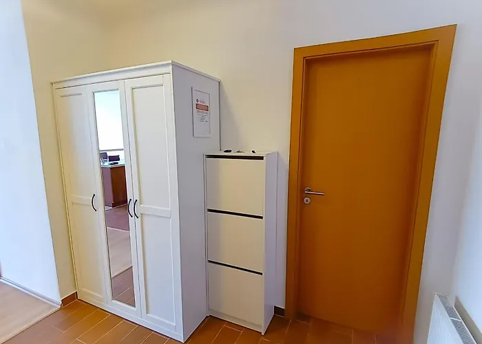 Modern Flat, Balcony, Garage Апартаменты *