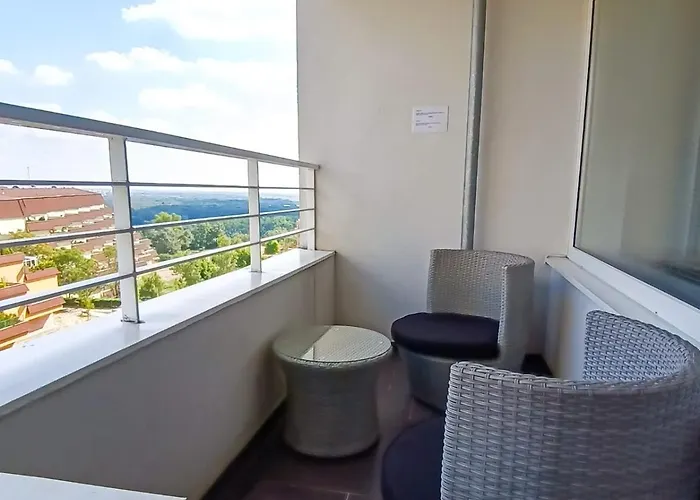 Апартаменты Modern Flat, Balcony, Garage *