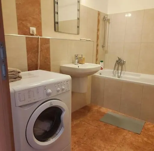 Апартаменты Modern Flat, Balcony, Garage